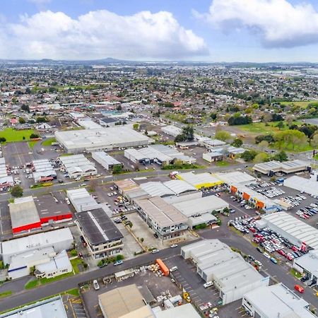 Central Manukau Escape Apartment โอ๊คแลนด์ ภายนอก รูปภาพ