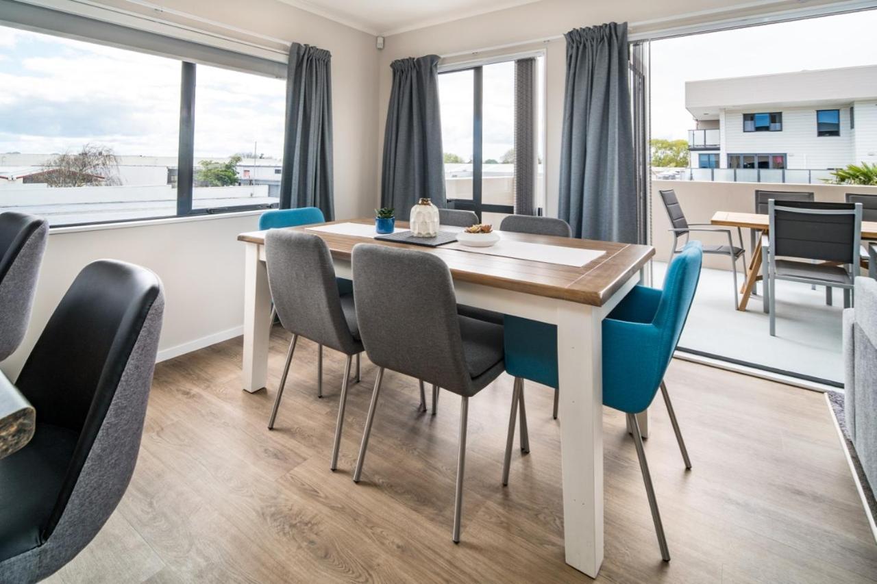 Central Manukau Escape Apartment โอ๊คแลนด์ ภายนอก รูปภาพ