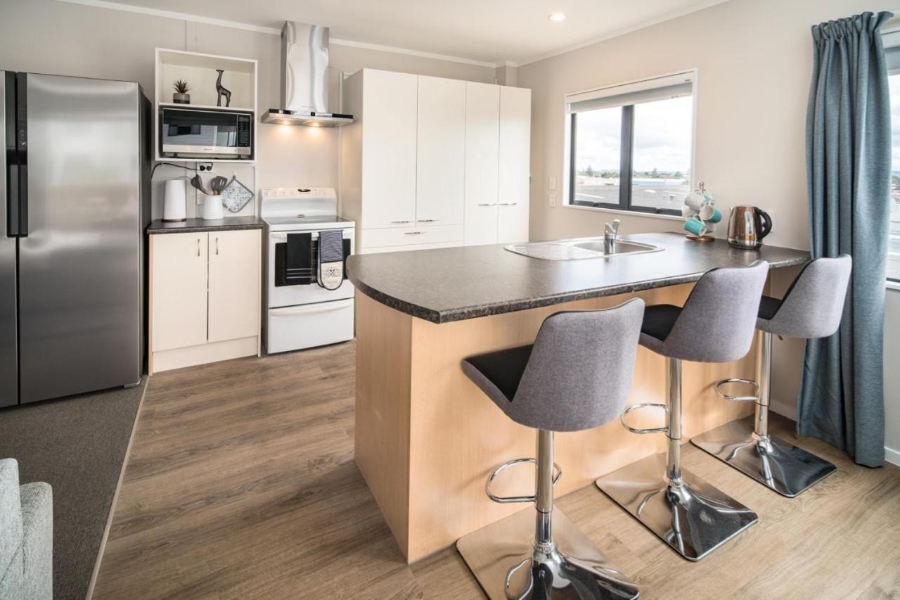 Central Manukau Escape Apartment โอ๊คแลนด์ ภายนอก รูปภาพ