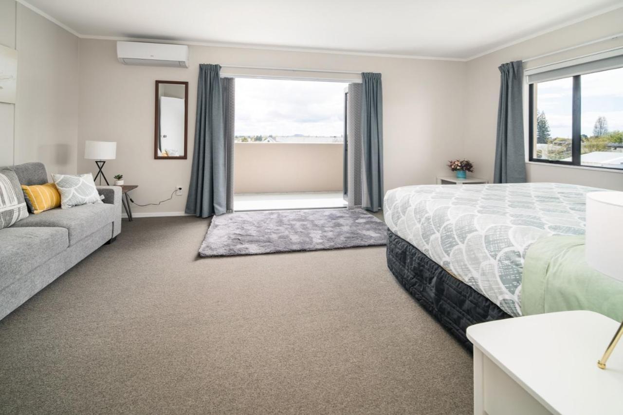 Central Manukau Escape Apartment โอ๊คแลนด์ ภายนอก รูปภาพ